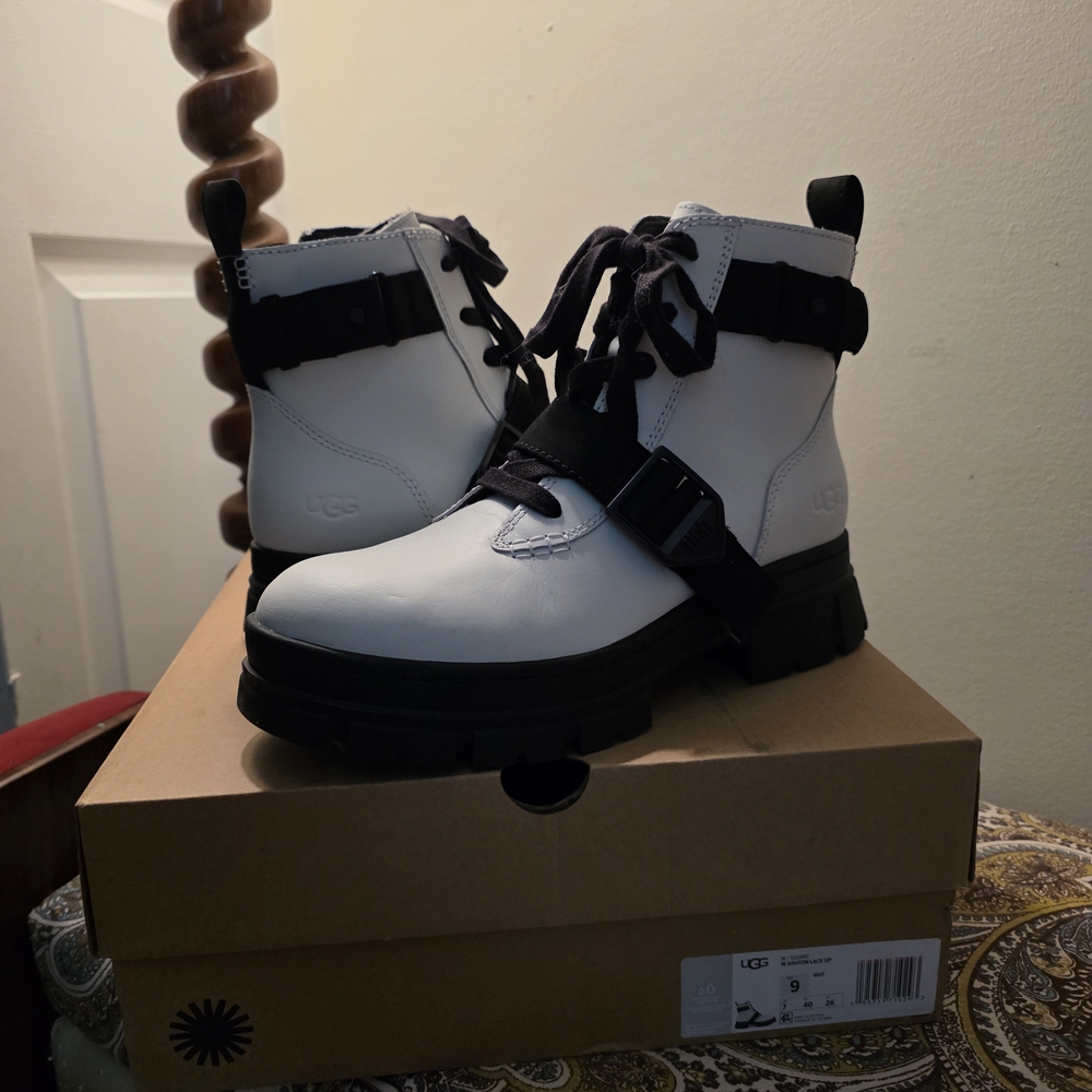 UGG White and Black Lace-Up Boots
